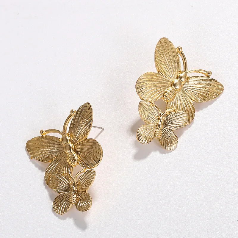 European Exaggerated Butterfly Animal Earrings for Women Golden Wings Fashion Jewelry Simple Party Statement Drop Earrings - Gofionafashion