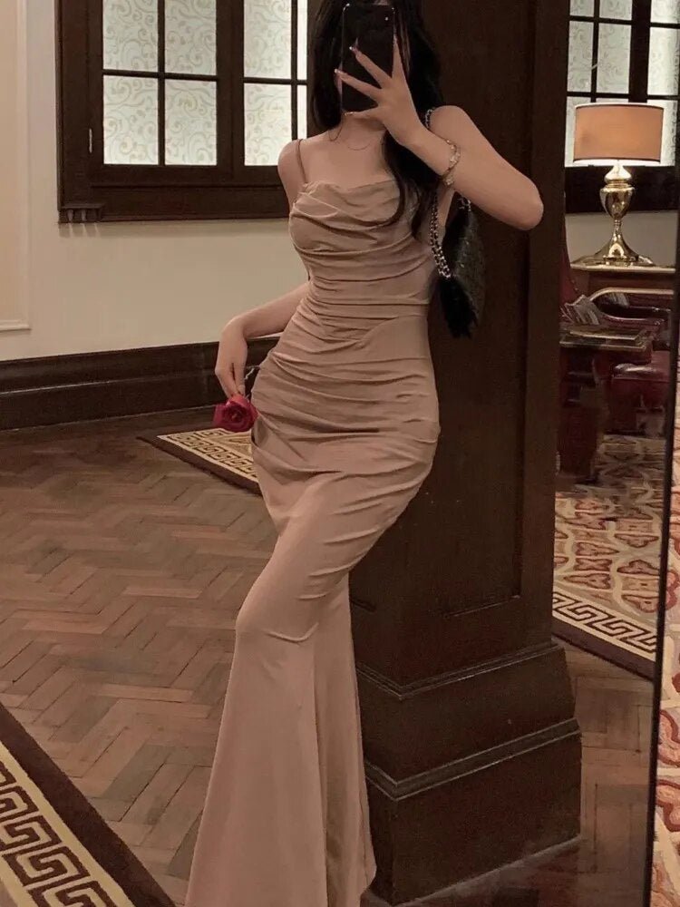 https://gofionafashion.com/products/elegant-sexy-bodycon-mermaid-dress