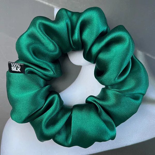 https://gofionafashion.com/products/100-mulberry-silk-hair-scrunchies-elastic-rubber-band-16-momme