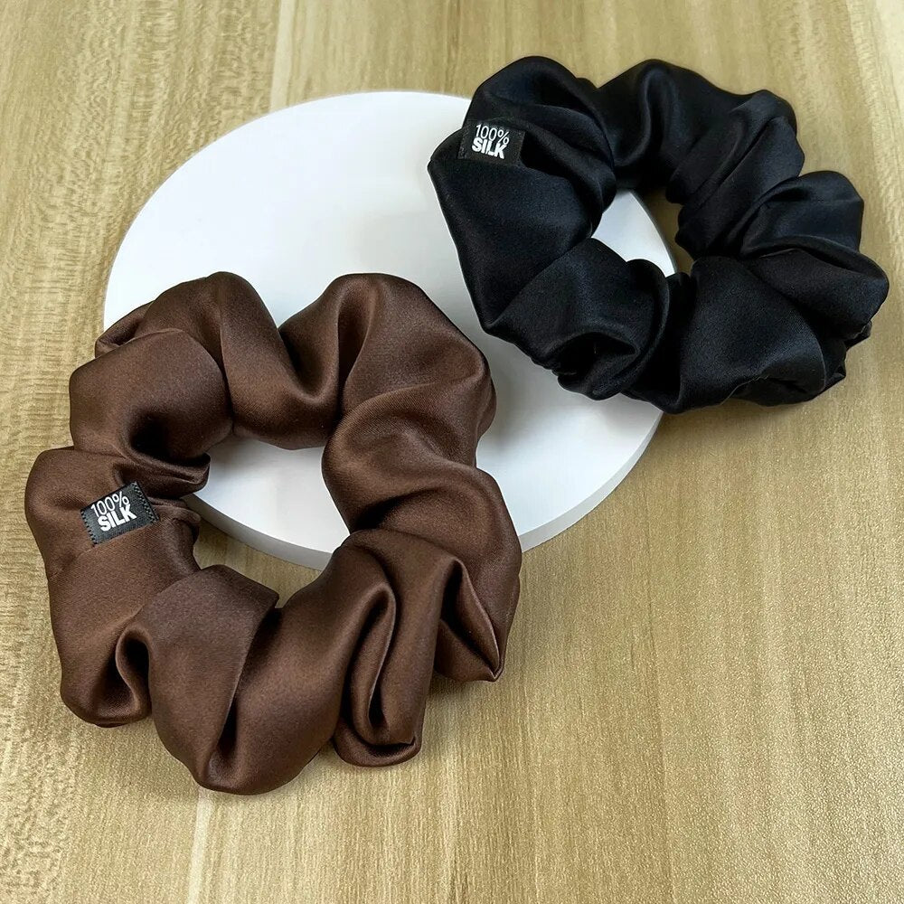 https://gofionafashion.com/products/100-mulberry-silk-hair-scrunchies-elastic-rubber-band-16-momme