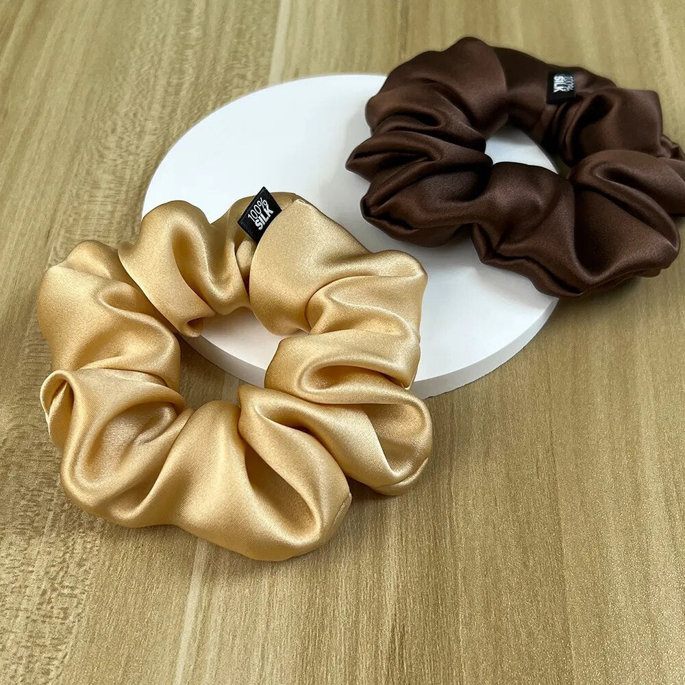 https://gofionafashion.com/products/100-mulberry-silk-hair-scrunchies-elastic-rubber-band-16-momme