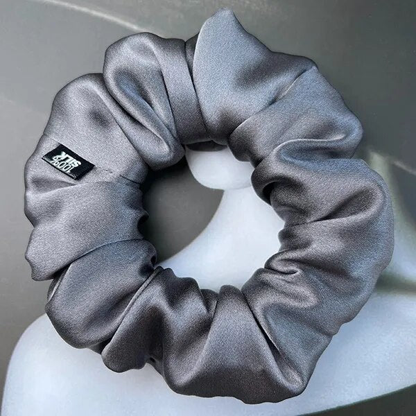 https://gofionafashion.com/products/100-mulberry-silk-hair-scrunchies-elastic-rubber-band-16-momme