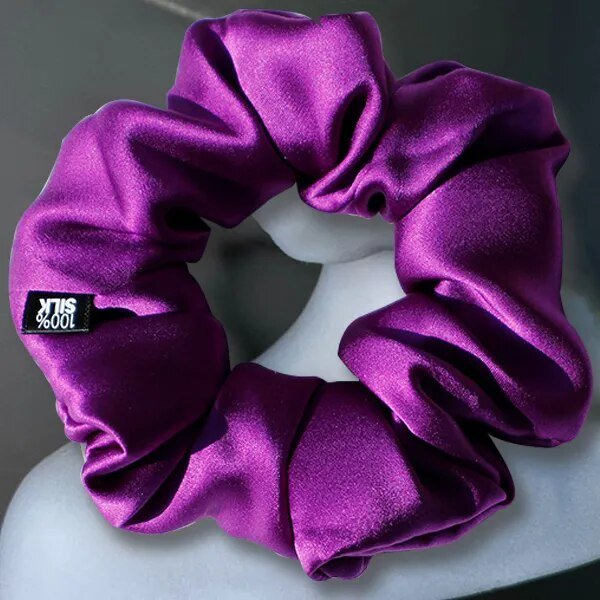 https://gofionafashion.com/products/100-mulberry-silk-hair-scrunchies-elastic-rubber-band-16-momme