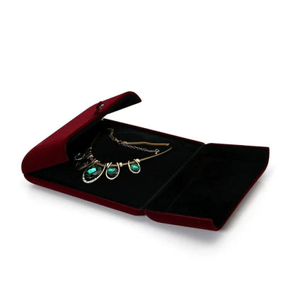 https://gofionafashion.com/products/luxury-set-box-jewelry-storage-display-cases