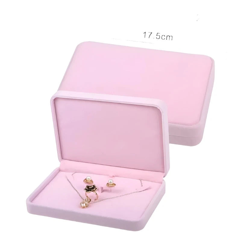 https://gofionafashion.com/products/pink-jewelry-package-box