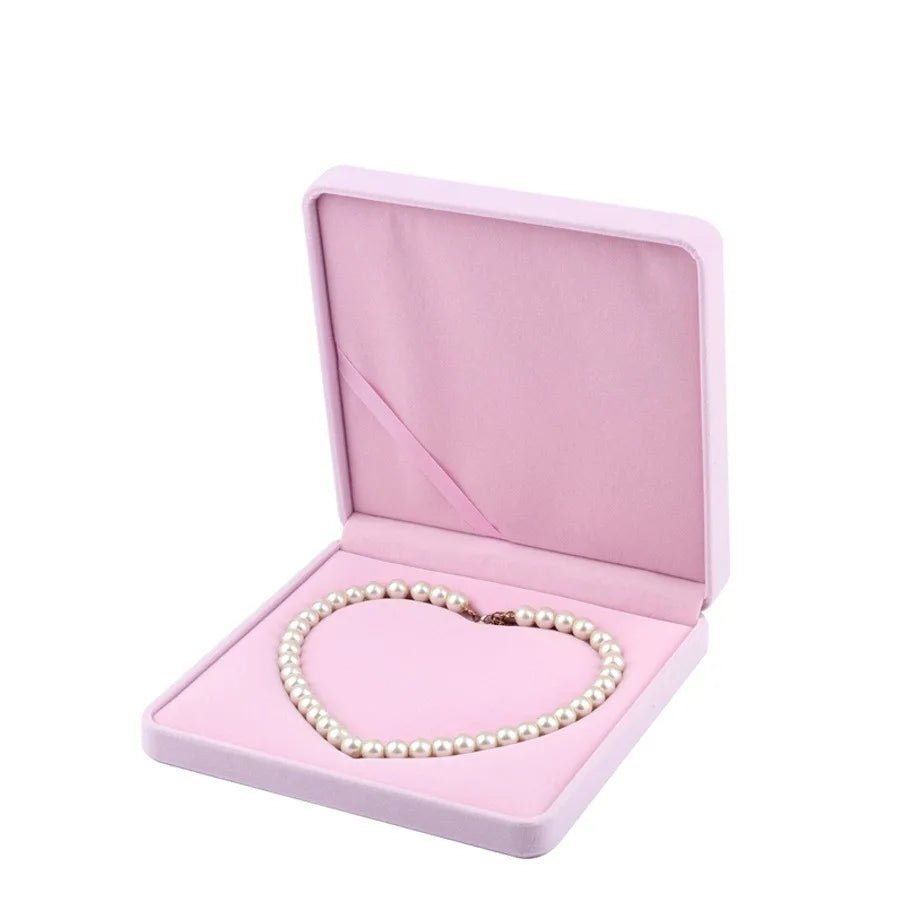 https://gofionafashion.com/products/pink-jewelry-package-box