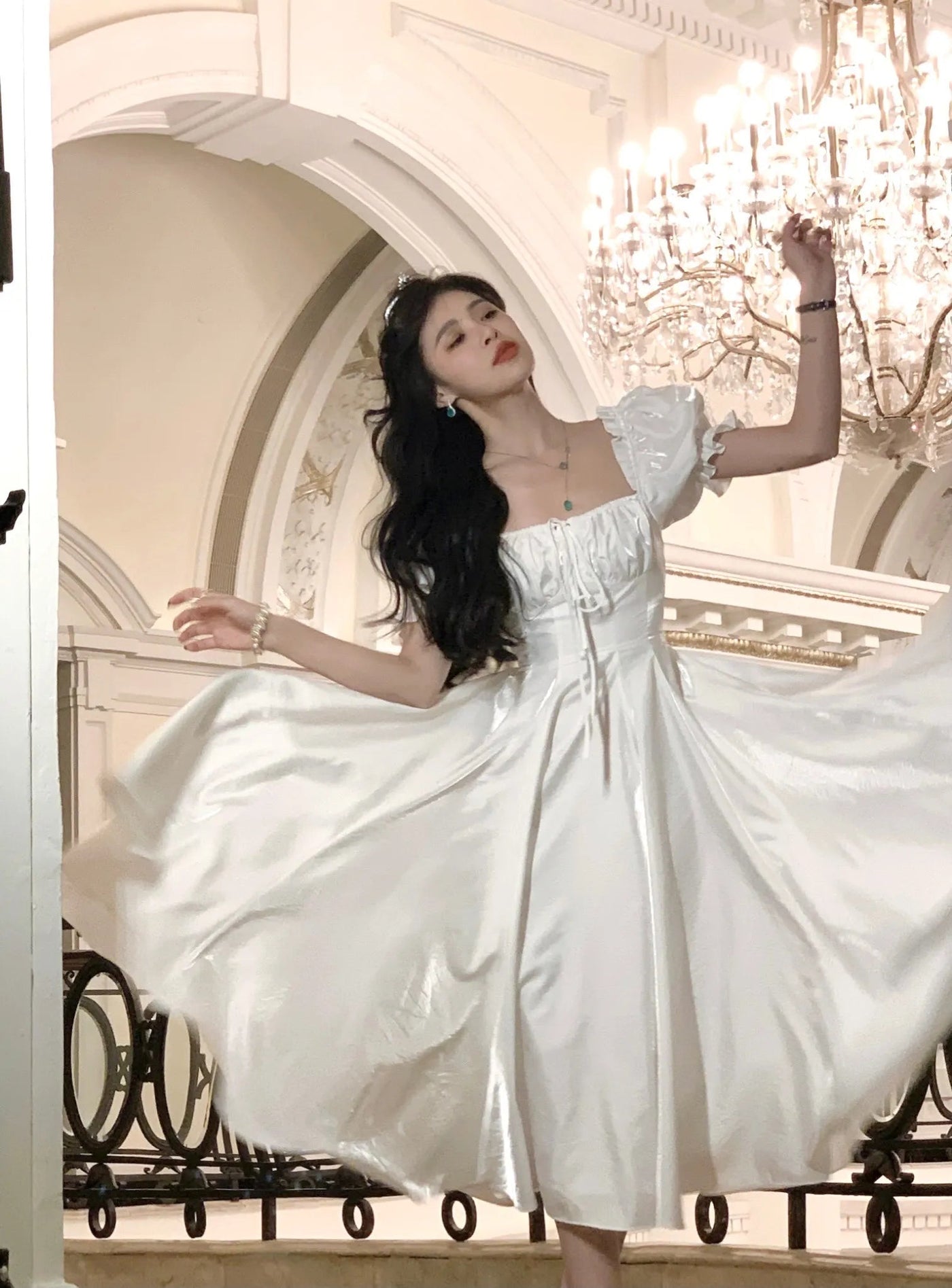 https://gofionafashion.com/products/sara-french-style-elegant-dress