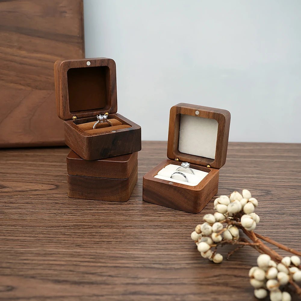 https://gofionafashion.com/products/wood-jewelry-box-wedding-organizer-box