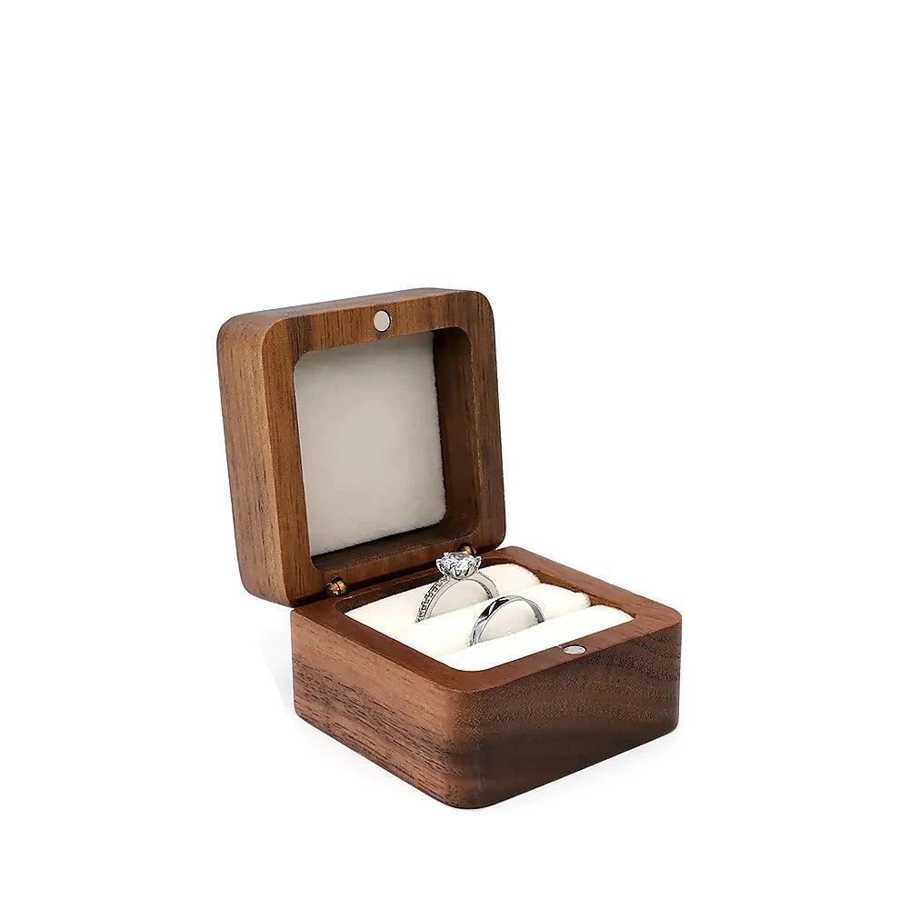 https://gofionafashion.com/products/wood-jewelry-box-wedding-organizer-box